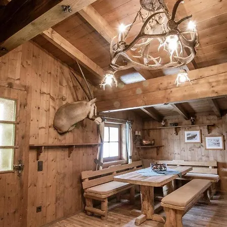 Ferienhaus Edelweiss Saalbach